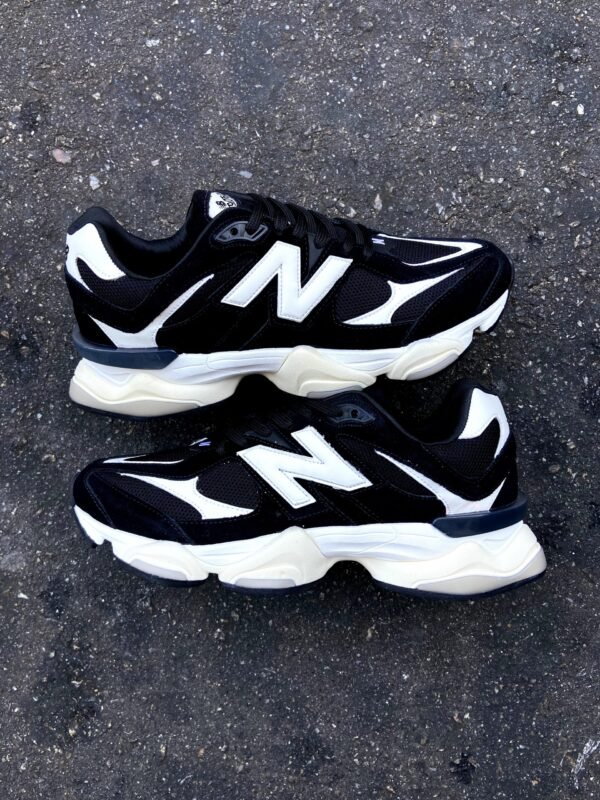 NEW BALANCE 9060 - PRETO E BRANCO